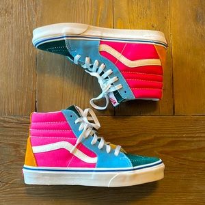 Vans Sk8-Hi shoe. Never worn outside. Woman’s 8.5/Men’s 7.